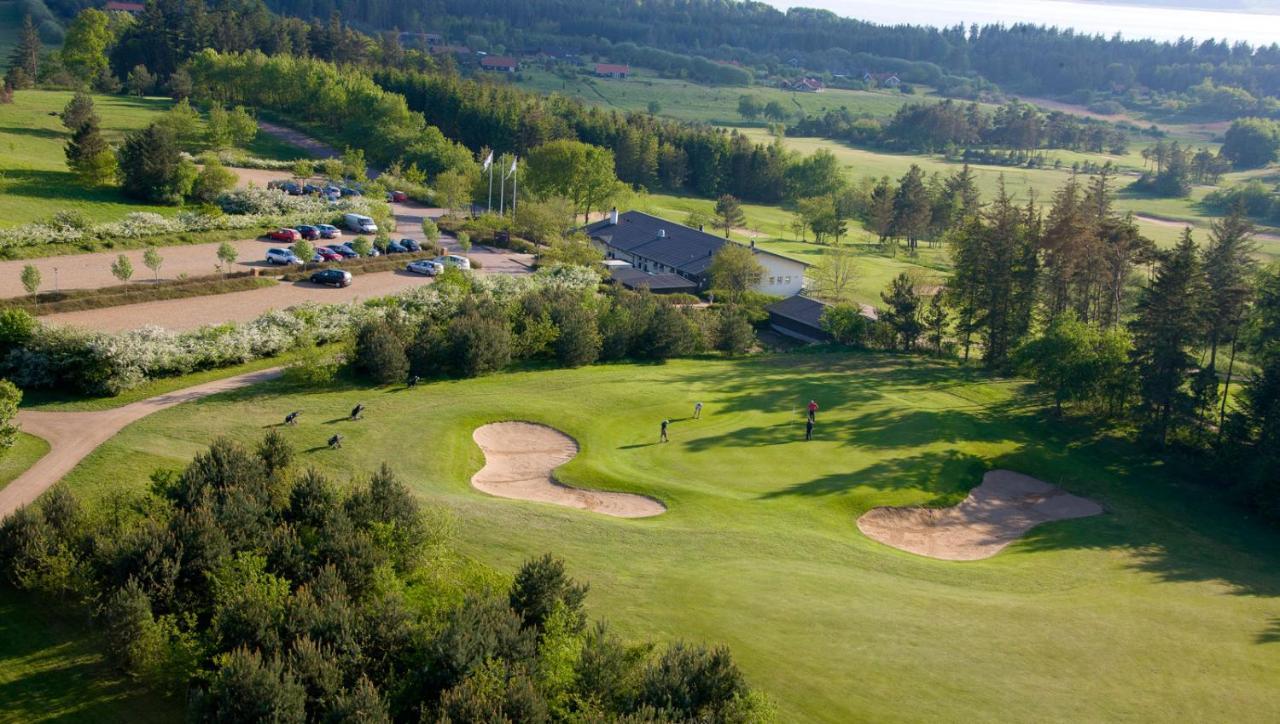 Hjarbaek Fjord Golfcenter Apartment Skals Bagian luar foto