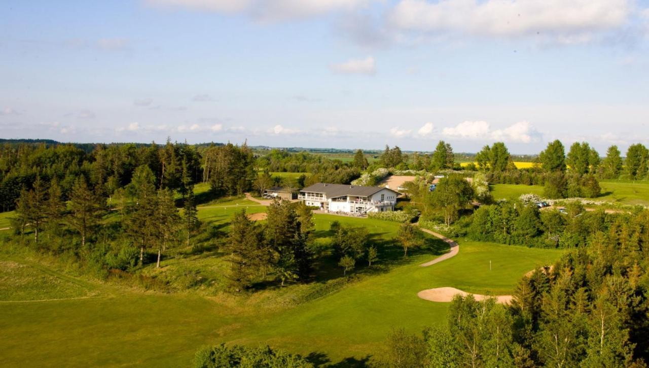 Hjarbaek Fjord Golfcenter Apartment Skals Bagian luar foto