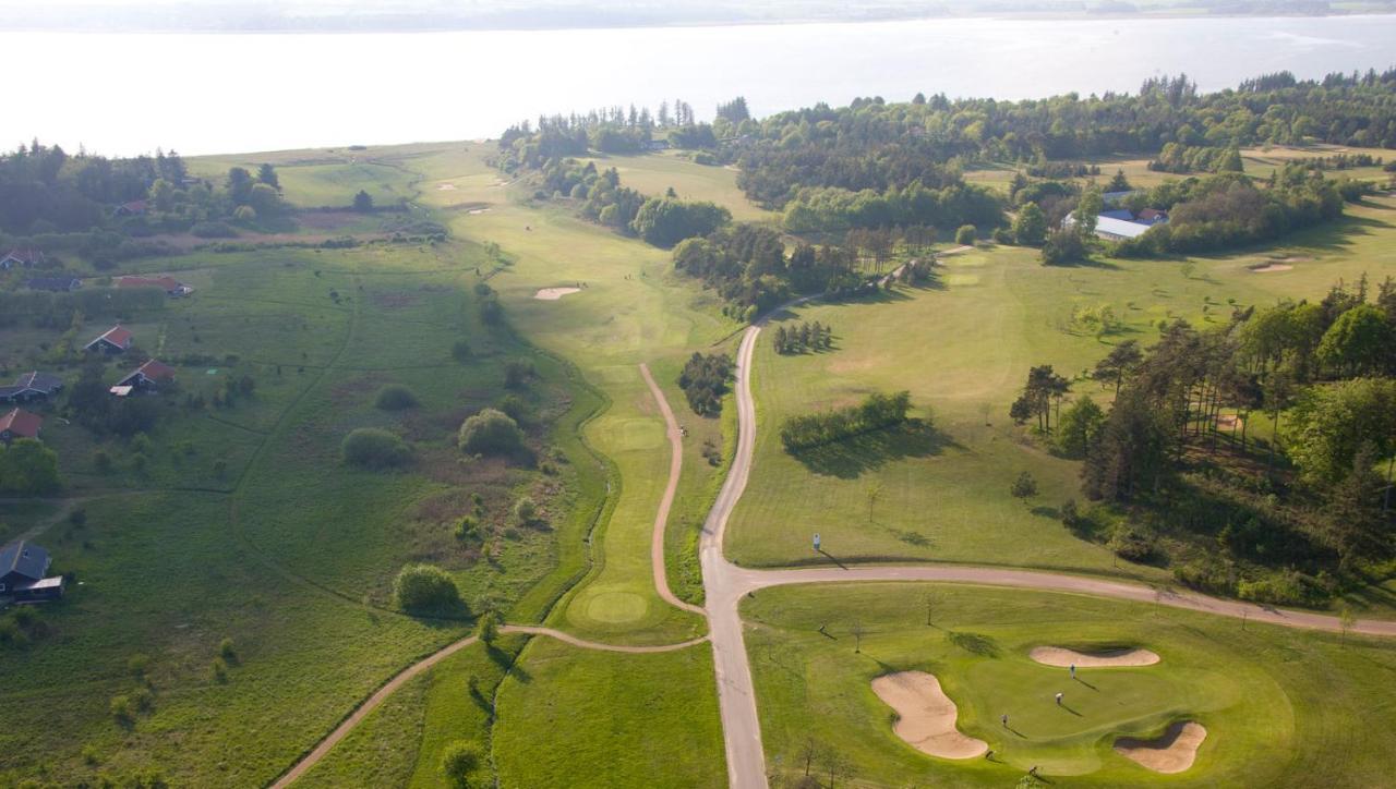 Hjarbaek Fjord Golfcenter Apartment Skals Bagian luar foto